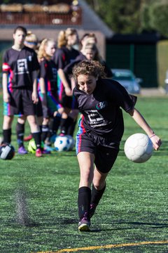 Bild 70 - B-Juniorinnen SV Henstedt-Ulzburg - MTSV Olympia Neum�nster : Ergebnis: 0:4